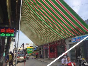 bạt tự cuốn
