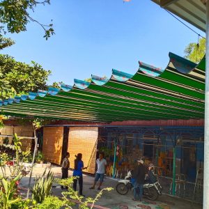 mái xếp lượn sóng