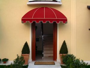 Top 10 mẫu mái che trước nhà đẹp không thể rời mắt