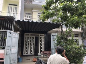 mái che trước nhà