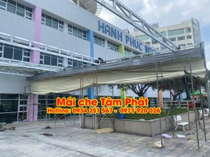 Làm mái bạt xếp che nắng mưa cho bệnh viện giá rẻ