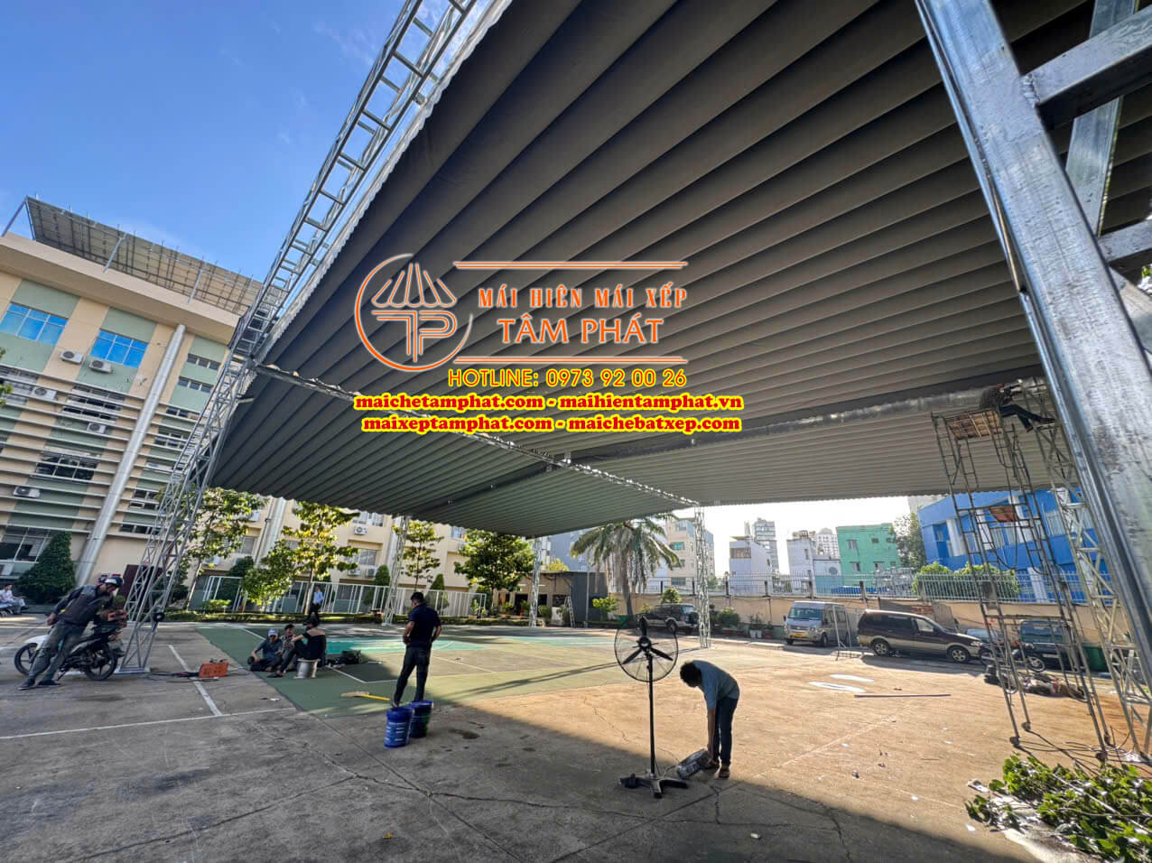 Thay mái bạt che di động cho sân Pickleball ở Biên Hòa, Đồng Nai